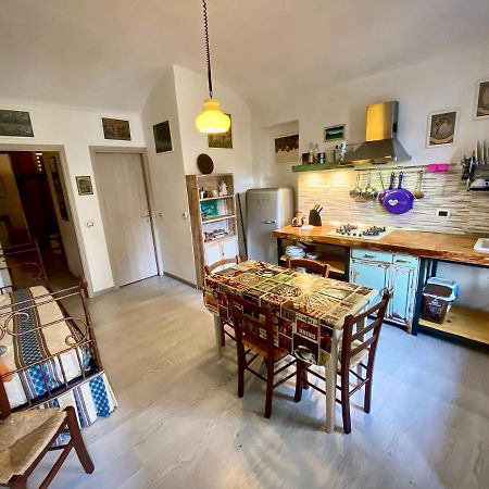 Appartamento In Tranquillo Borgo Vicino Al Centro Turin Luaran gambar