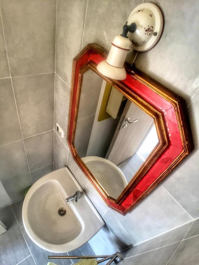 Appartamento In Tranquillo Borgo Vicino Al Centro Turin Luaran gambar